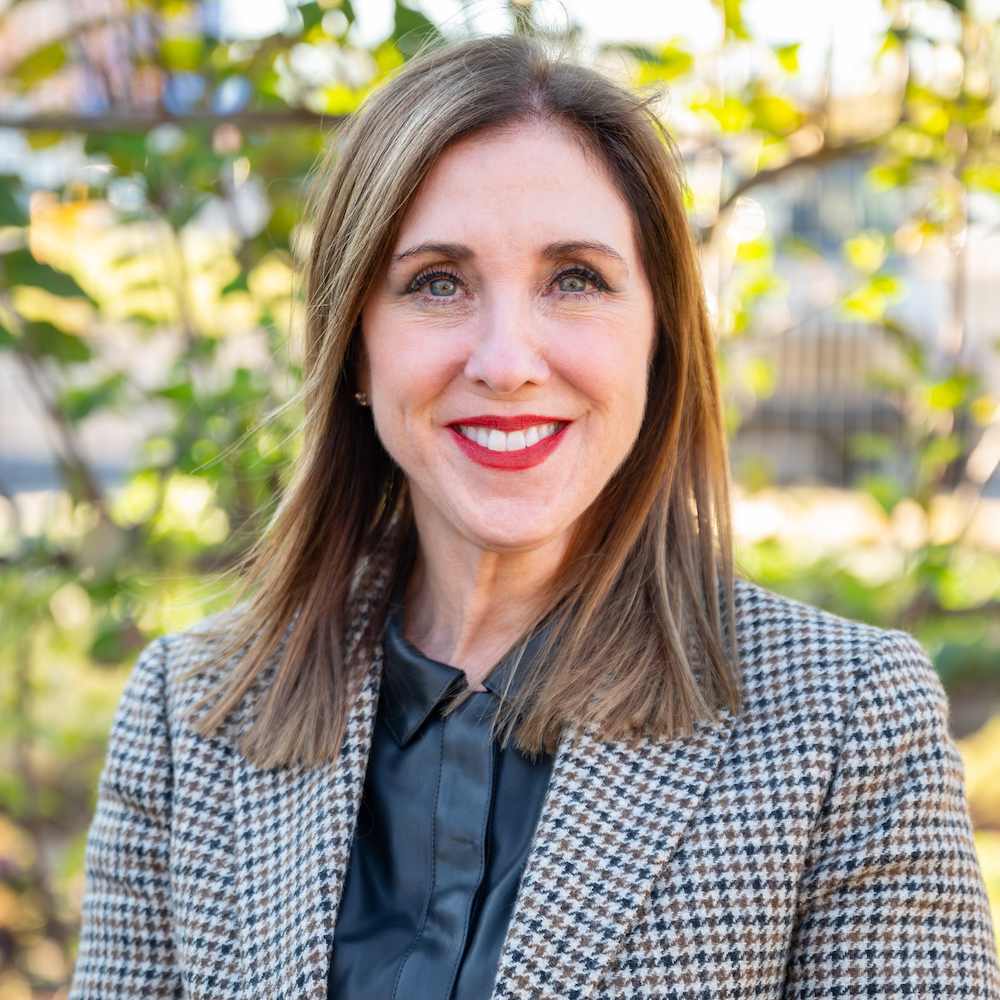 Staff-Kelly Kemp-McLintock